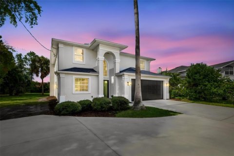Casa en Palm Coast, Florida 4 dormitorios, 214.7 m2 № 2379281