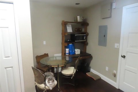 Propiedad comercial en alquiler en Altamonte Springs, Florida, 141.03 m2 № 1538687 - foto 10