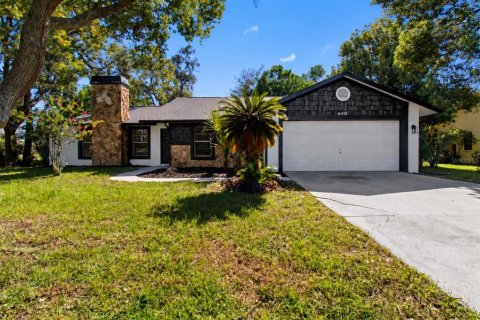 Villa ou maison à Spring Hill, Floride 3 chambres, 140.1 m2 № 2375817