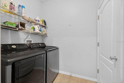 Casa en alquiler en Ruskin, Florida, 3 dormitorios, 141.68 m2 № 1885959 - foto 5