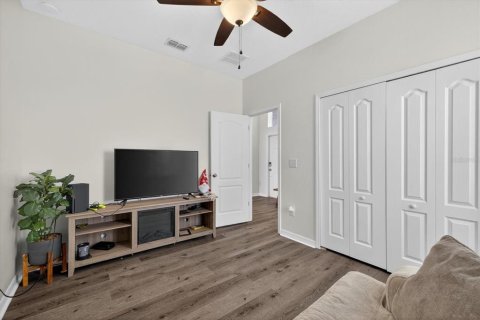 Casa en alquiler en Ruskin, Florida, 3 dormitorios, 141.68 m2 № 1885959 - foto 10