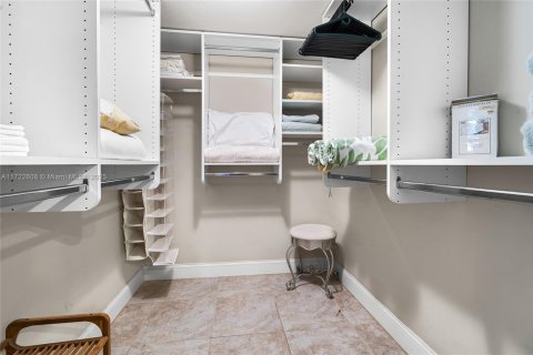 Condo in Tequesta, Florida, 2 bedrooms  № 1811237 - photo 28