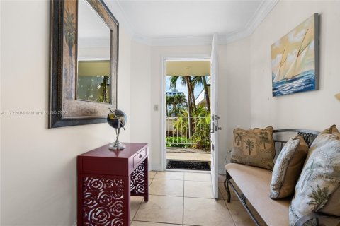 Condo in Tequesta, Florida, 2 bedrooms  № 1811237 - photo 14