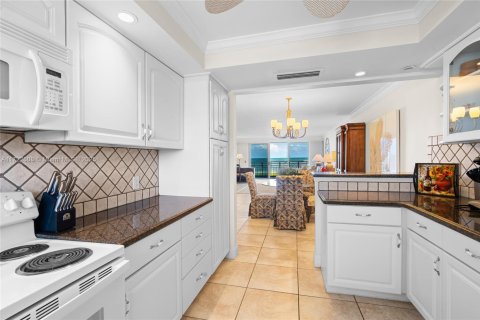 Condo in Tequesta, Florida, 2 bedrooms  № 1811237 - photo 20