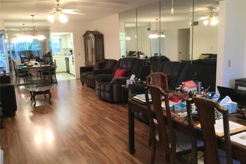 Condominio en venta en Clearwater, Florida, 2 dormitorios, 130.06 m2 № 1869091 - foto 12