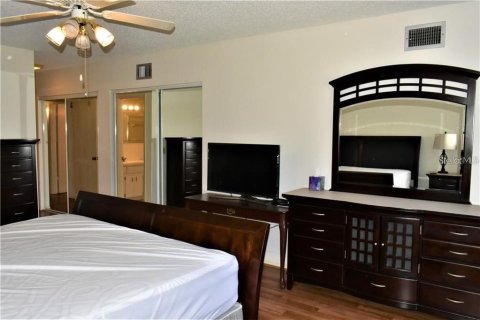 Condominio en venta en Clearwater, Florida, 2 dormitorios, 130.06 m2 № 1869091 - foto 20