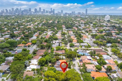 Купить виллу или дом в Майами, Флорида 4 спальни, 164.07м2, № 1957522 - фото 26