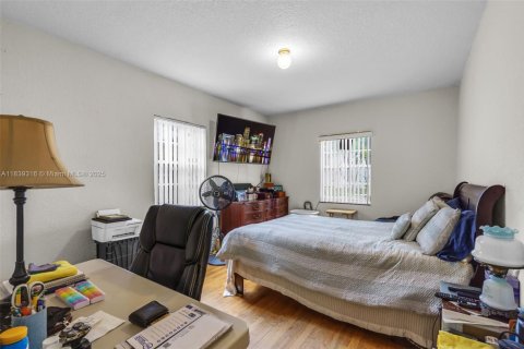 Купить виллу или дом в Майами, Флорида 4 спальни, 164.07м2, № 1957522 - фото 19