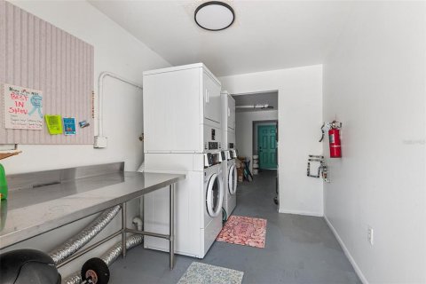 Appartement à louer à Gulfport, Floride: 2 chambres, 87.7 m2 № 2101967 - photo 14