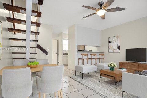 Condominio en alquiler en Key Biscayne, Florida, 2 dormitorios, 81.29 m2 № 2076644 - foto 2