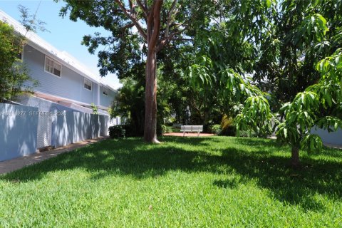 Condominio en alquiler en Key Biscayne, Florida, 2 dormitorios, 81.29 m2 № 2076644 - foto 10