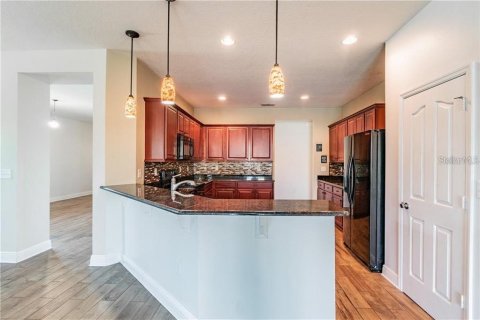 Villa ou maison à vendre à Kissimmee, Floride: 3 chambres, 248.05 m2 № 2196313 - photo 12