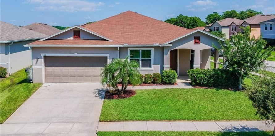 Villa ou maison à Kissimmee, Floride 3 chambres, 248.05 m2 № 2196313