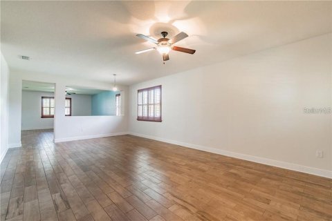 Villa ou maison à vendre à Kissimmee, Floride: 3 chambres, 248.05 m2 № 2196313 - photo 7