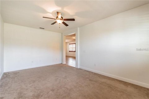 Villa ou maison à vendre à Kissimmee, Floride: 3 chambres, 248.05 m2 № 2196313 - photo 30