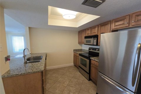 Condo in Bradenton, Florida, 2 bedrooms  № 1800629 - photo 6