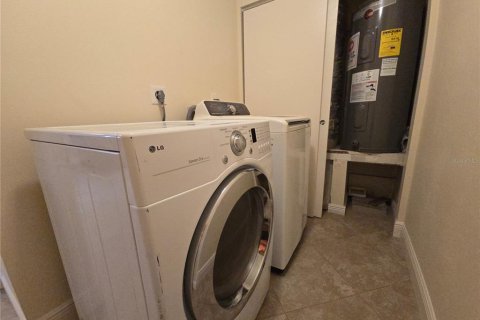 Condo in Bradenton, Florida, 2 bedrooms  № 1800629 - photo 26