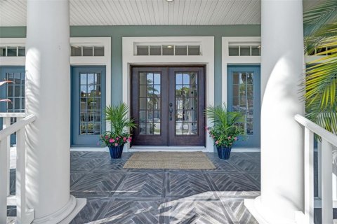 House in Apollo Beach, Florida 4 bedrooms, 322.09 sq.m. № 1749468 - photo 8