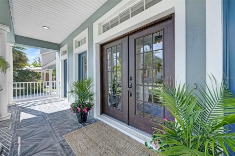 House in Apollo Beach, Florida 4 bedrooms, 322.09 sq.m. № 1749468 - photo 9