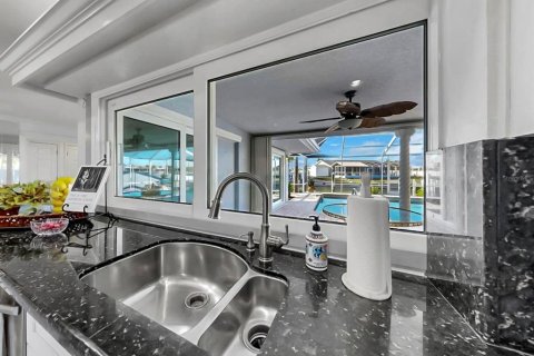 Villa ou maison à louer à Apollo Beach, Floride: 3 chambres, 191.29 m2 № 2102353 - photo 17
