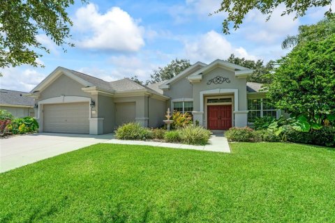 House in Summerfield, Florida 3 bedrooms, 173.73 sq.m. № 2220554 - photo 3