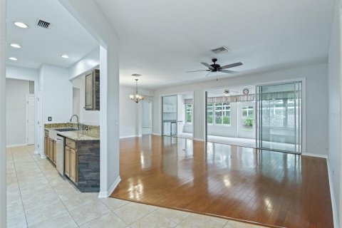 House in Summerfield, Florida 3 bedrooms, 173.73 sq.m. № 2220554 - photo 14