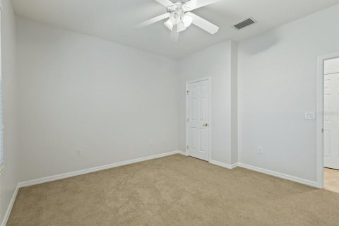 House in Summerfield, Florida 3 bedrooms, 173.73 sq.m. № 2220554 - photo 29