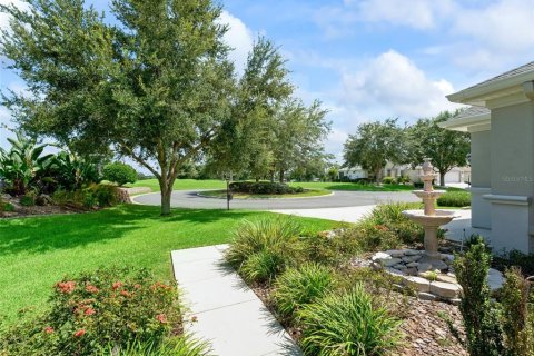 House in Summerfield, Florida 3 bedrooms, 173.73 sq.m. № 2220554 - photo 5
