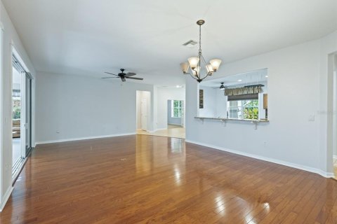 House in Summerfield, Florida 3 bedrooms, 173.73 sq.m. № 2220554 - photo 17