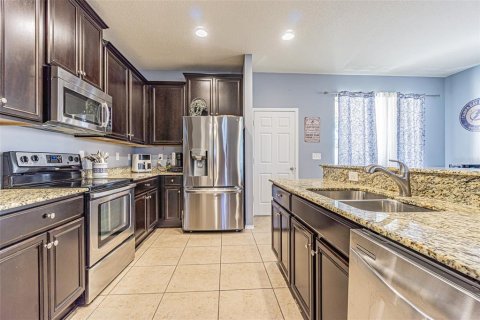 House in Riverview, Florida 3 bedrooms, 151.24 sq.m. № 1629929 - photo 2