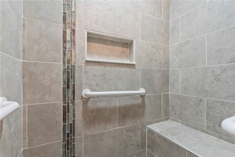 Condo in DeLand, Florida, 2 bedrooms  № 1797348 - photo 16