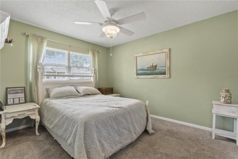 Condo in DeLand, Florida, 2 bedrooms  № 1797348 - photo 7