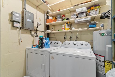 Condo in DeLand, Florida, 2 bedrooms  № 1797348 - photo 19