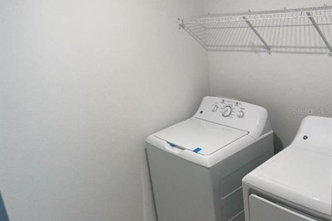 Снять в аренду виллу или дом в Дэвенпорт, Флорида 5 спален, 218.41м2, № 1913010 - фото 20