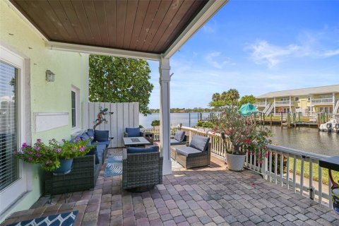 Condominio en venta en Saint Petersburg, Florida, 2 dormitorios, 94.57 m2 № 1344040 - foto 4