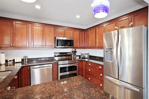 Condominio en venta en Saint Petersburg, Florida, 2 dormitorios, 94.57 m2 № 1344040 - foto 11