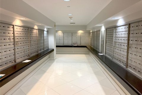 Copropriété à vendre à Miami, Floride: 1 chambre, 78.13 m2 № 1930756 - photo 8
