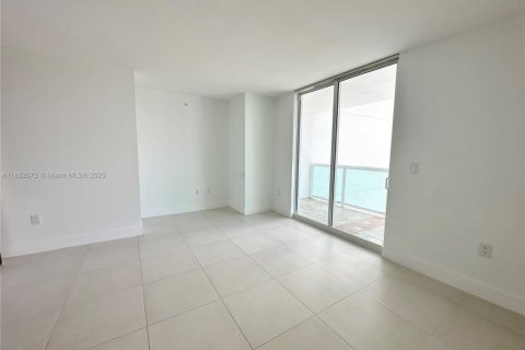 Copropriété à vendre à Miami, Floride: 1 chambre, 78.13 m2 № 1930756 - photo 22