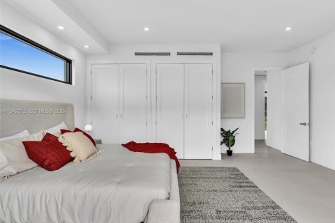 Купить таунхаус в Дания-Бич, Флорида 3 спальни, 189.52м2, № 1999069 - фото 27