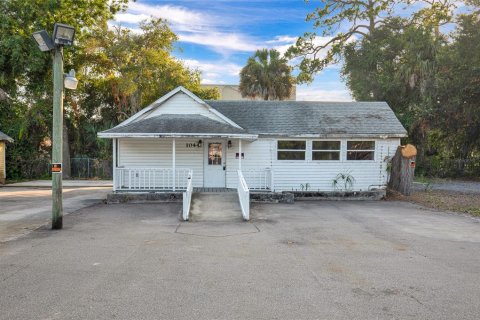 Commercial property in New Smyrna Beach, Florida 168.52 sq.m. № 2221130 - photo 15