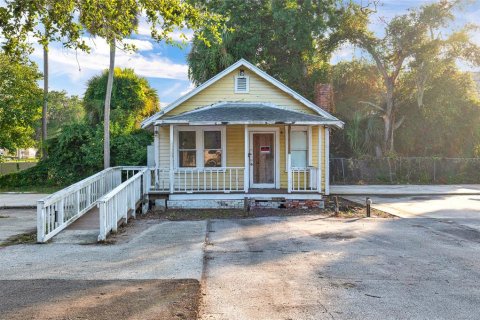 Commercial property in New Smyrna Beach, Florida 168.52 sq.m. № 2221130 - photo 7
