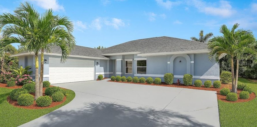 House in Port Charlotte, Florida 3 bedrooms, 185.53 sq.m. № 1900347