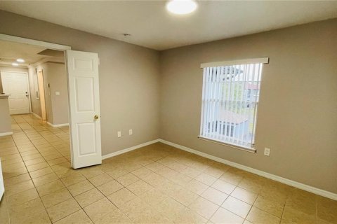 Condo in Orlando, Florida, 2 bedrooms  № 1880930 - photo 4