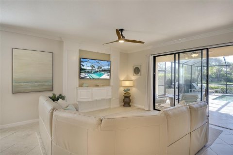House in Bradenton, Florida 4 bedrooms, 186.36 sq.m. № 2221471 - photo 12