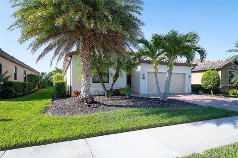 House in Bradenton, Florida 4 bedrooms, 186.36 sq.m. № 2221471 - photo 6