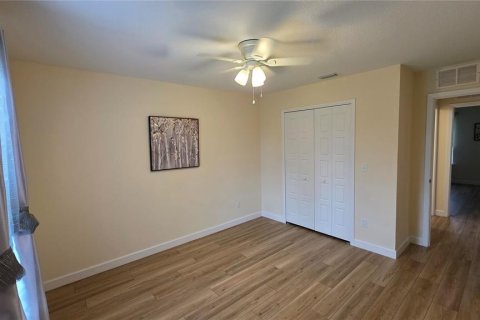 House in Hawthorne, Florida 3 bedrooms, 150.5 sq.m. № 2109883 - photo 20