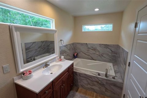 House in Hawthorne, Florida 3 bedrooms, 150.5 sq.m. № 2109883 - photo 14