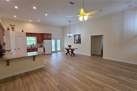 House in Hawthorne, Florida 3 bedrooms, 150.5 sq.m. № 2109883 - photo 7
