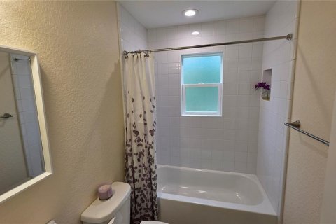House in Hawthorne, Florida 3 bedrooms, 150.5 sq.m. № 2109883 - photo 18