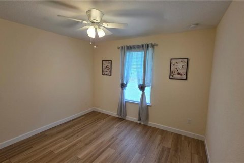 House in Hawthorne, Florida 3 bedrooms, 150.5 sq.m. № 2109883 - photo 13
